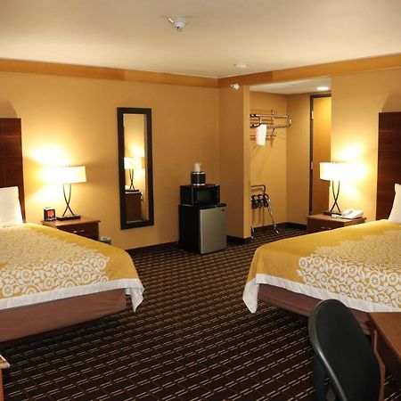 Prairie Inn Holmen La Crosse Area Esterno foto