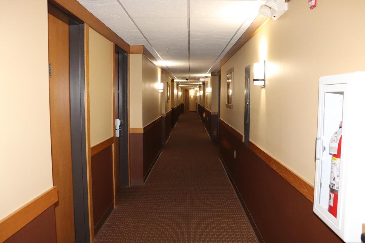 Prairie Inn Holmen La Crosse Area Esterno foto