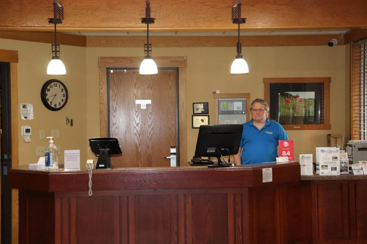 Prairie Inn Holmen La Crosse Area Esterno foto